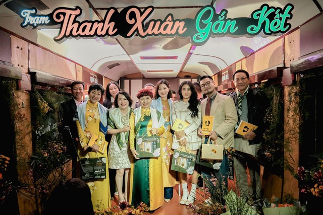 Sao Việt kể lại những lần đầu tiên trên Chuyến tàu thanh xuân mãi mãi của Nguyên Xuân - Ảnh 1.