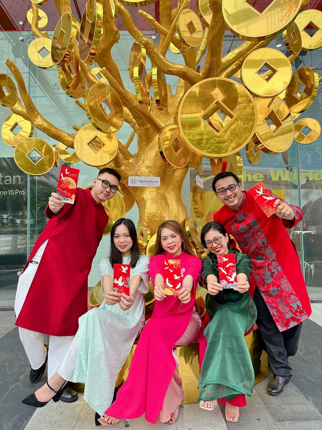 Ch&agrave;o xu&acirc;n 2024 - Ch&agrave;o Vạn Hạnh Mall - Ảnh 5.
