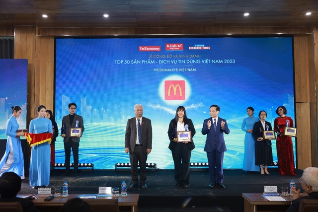 Thực đơn Tết &ldquo;Sum vầy đủ đầy - Gi&aacute;p Th&igrave;n thịnh vượng&rdquo; tiết kiệm đến 25% - Ảnh 4.
