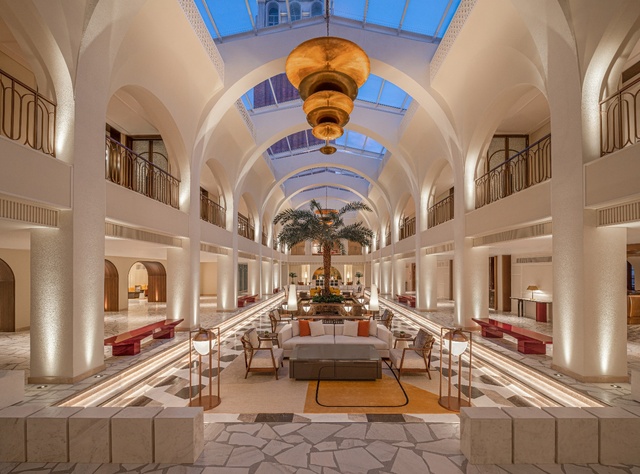 Sắc màu Địa Trung Hải tại khách sạn mới thuộc Curio Collection by Hilton - Ảnh 1.