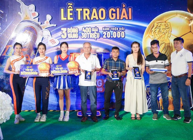 Bóng vàng Tiger 1 tỷ tiếp tục tìm thấy chủ nhân, cơ hội cuối cùng dành cho ai? - Ảnh 4.