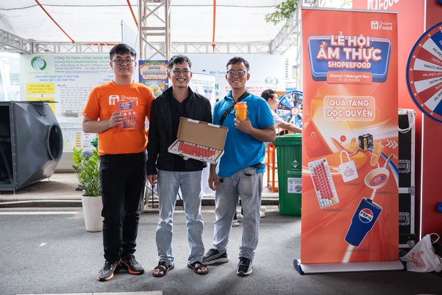 ShopeeFood bùng nổ với Lễ hội ẩm thực tại District 1 Midnight Run 2024- Ảnh 9.