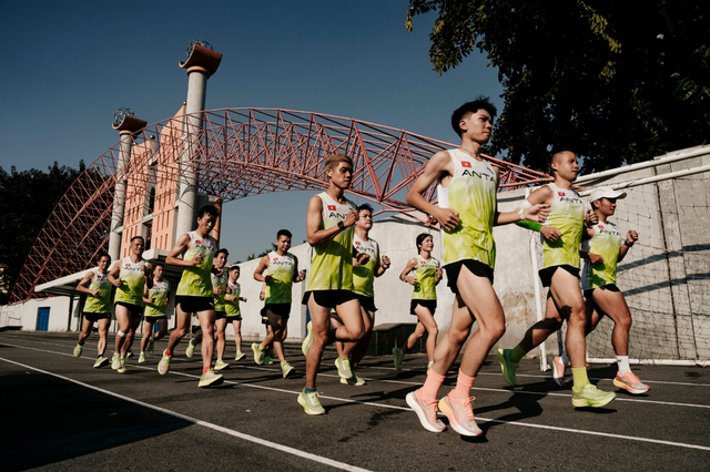 Những đóng góp cho thể thao cộng đồng của ANTA qua giải chạy VPBank International Marathon 2024 - Ảnh 1.