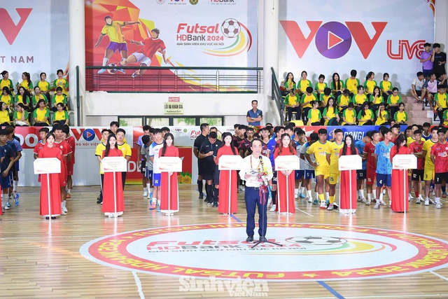 Giải Futsal Sinh viên khu vực Hà Nội 2024 - chuyên môn cao, chuyên nghiệp từ khâu tổ chức - Ảnh 3.