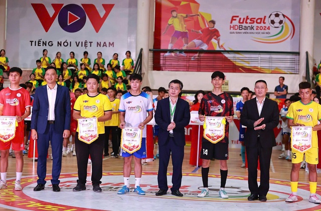 Giải Futsal Sinh viên khu vực Hà Nội 2024 - chuyên môn cao, chuyên nghiệp từ khâu tổ chức - Ảnh 4.