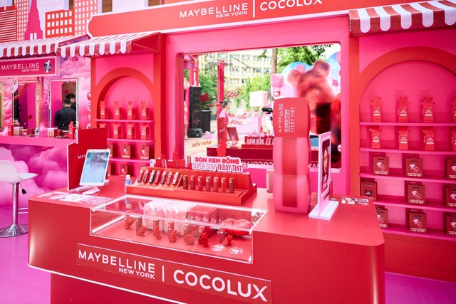 COCOLUX và MAYBELLINE bùng nổ với sự kiện làm đẹp cùng ca sĩ Ngô Lan Hương - Ảnh 7.