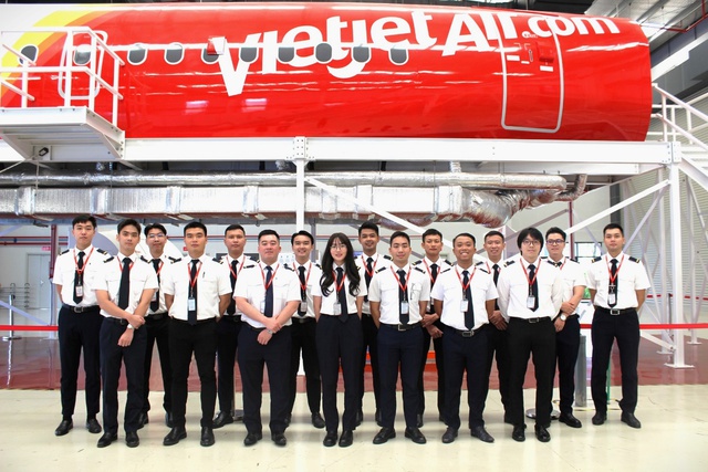 Vietjet chắp cánh ước mơ bay với hội tuyển dụng tiếp viên tháng 10 - Ảnh 4.