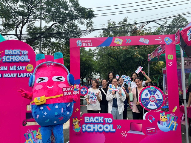 Gen Z “đổ xô” tham gia chương trình Back to School của Saymee - Ảnh 1.