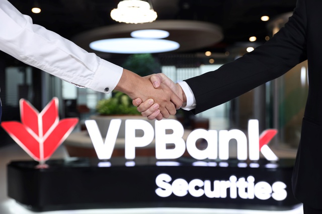 Tăng trưởng vượt trội, Chứng khoán VPBank nhận giải “Doanh nghiệp tăng trưởng nhanh 2024”- Ảnh 2.