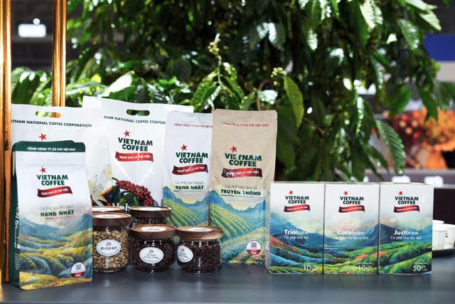 Vietnam Coffee ra mắt sản phẩm mới, ngôi sao trong ngành cà phê toàn cầu tại Coffee Expo 2024 - Ảnh 2.