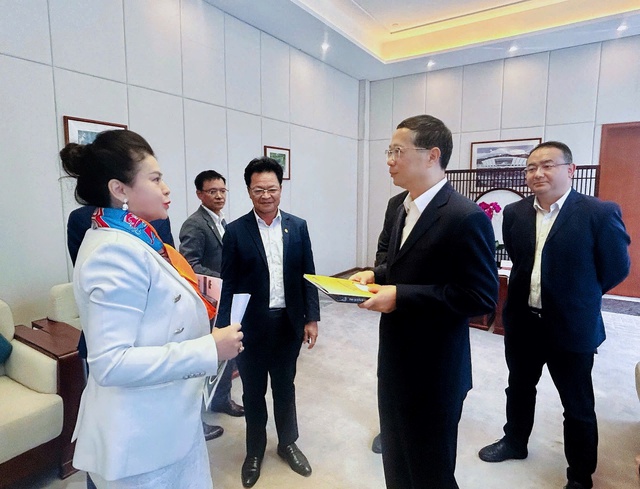 Bà Lê Hoàng Diệp Thảo xúc tiến mở rộng King Coffee tại Trung Quốc- Ảnh 2. Bà Lê Hoàng Diệp Thảo xúc tiến mở rộng King Coffee tại Trung Quốc- Ảnh 2.
