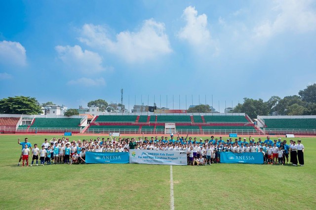 ANESSA Sunshine Project ươm mầm đam mê bóng đá cho hàng trăm cầu thủ nhí - Ảnh 5.