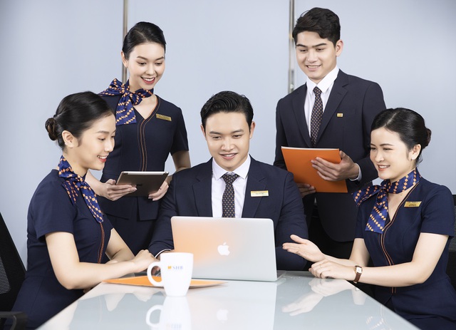 Banker Gen Z và hành trình đi tìm môi trường làm việc lý tưởng - Ảnh 1.