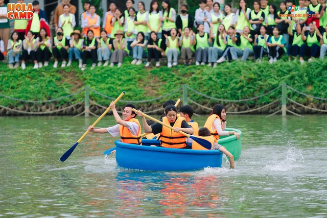 Hàng ngàn thủ lĩnh học sinh THPT cháy hết mình cùng sự kiện Hola Camp tại Đại học FPT Hà Nội - Ảnh 4.