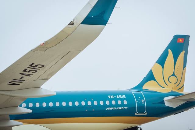 Vietnam Airlines tăng cường đội bay phục vụ cao điểm Tết Ất Tỵ 2025 - Ảnh 1.