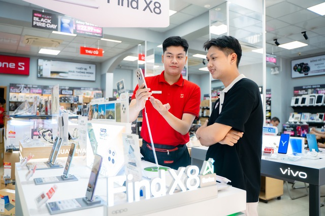 CellphoneS mở bán OPPO Find X8, trợ giá 2 triệu lên đời - Ảnh 1.