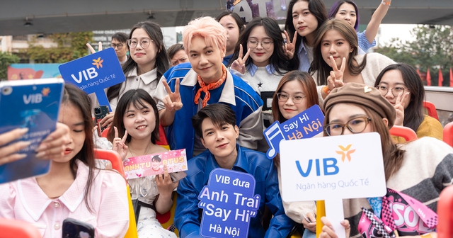 “VIB dẫn đầu xu thế thẻ” trở thành fanchant trong concert Anh Trai “Say Hi” - Ảnh 3.