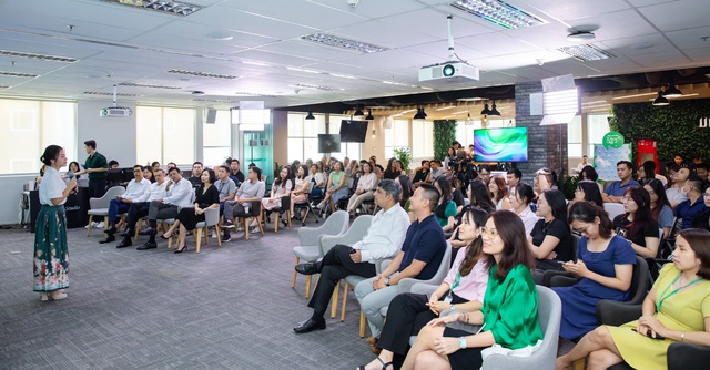 Manulife Việt Nam 7 lần liên tiếp lọt Top 100 Nơi làm việc tốt nhất Việt Nam - Ảnh 1.