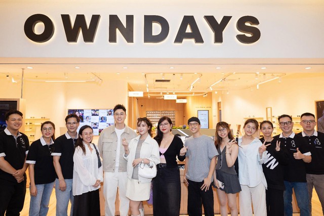 Bạn đã sẵn sàng cùng dàn KOLs khám phá thế giới kính mắt mới cùng OWNDAYS Landmark 81? - Ảnh 4.