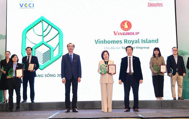 Vinhomes Royal Island đảo Vũ Yên: Điểm hút thị trường miền Bắc - Ảnh 1.