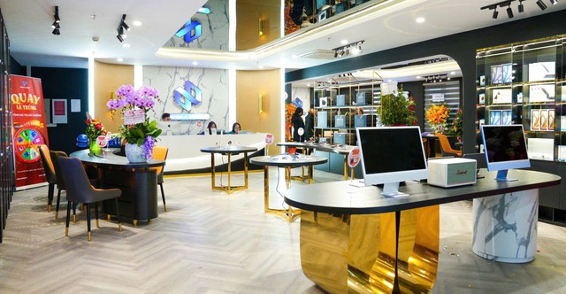 Không khí khai trương showroom điện thoại, máy tính bảng, laptop - Nam Á Store tại 249 Kim Mã, Ba Đình - Ảnh 7.