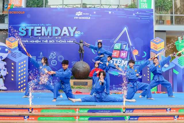 FPT Schools khơi nguồn cảm hứng công nghệ tại STEMDAY 2024 - Ảnh 2.