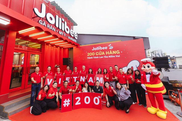 Cửa hàng Jollibee thứ 200: tiếp nối hành trình lan tỏa niềm vui ẩm thực đến gia đình Việt Nam - Ảnh 1.