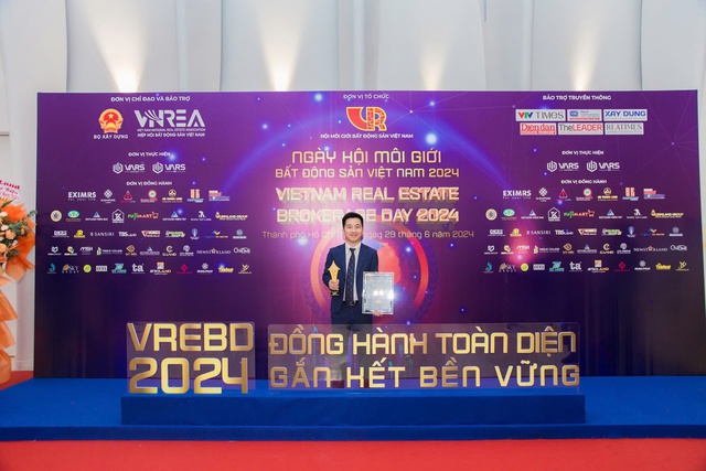 Sky Realty được vinh danh tại giải "Cầu Vàng" Vars Awards 2024- Ảnh 1.