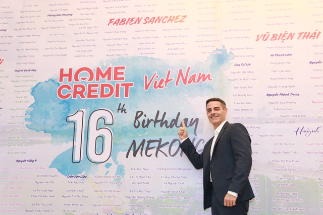 Giám đốc Kinh doanh Home Credit Việt Nam: Khách hàng là trọng tâm của mọi chiến lược - Ảnh 4.