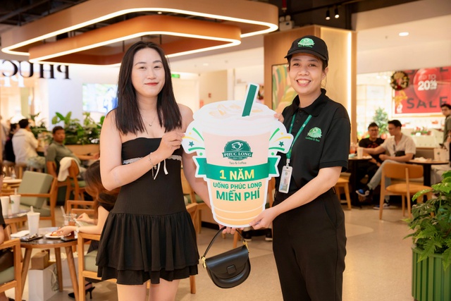 Phúc Long ra mắt thiết kế không gian mới tại Đại tiệc VIP Saigon Centre - Ảnh 3.