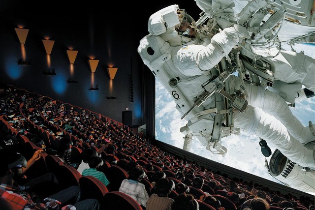 Công nghệ IMAX Laser và Ultra 4DX tại CGV có gì khiến các mọt phim mê mẩn - Ảnh 4.