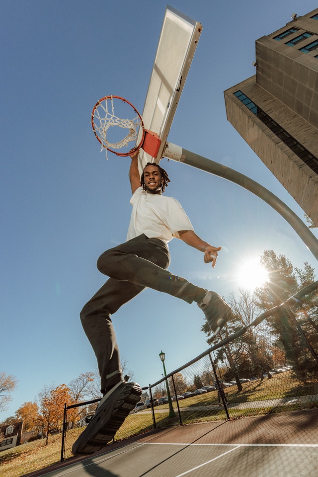 Crocs tung Sneaker Echo Storm, làm dân tình đổ đứ đừ - Ảnh 3.