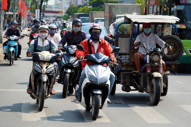 Ngán nắng nóng nhưng ngại hóa đơn tiền điện, đâu là giải pháp điều hòa hiệu quả nhưng vẫn tiết kiệm? - Ảnh 1.