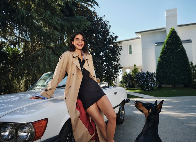 Tommy Hilfiger khuấy động chiến dịch mùa xuân 2024 cùng “Kendall và những người bạn - Ảnh 3.