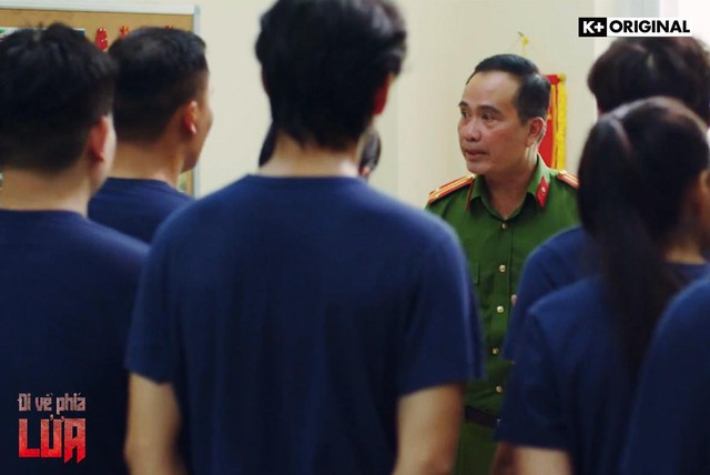 Loạt câu thoại cực thấm trong Đi Về Phía Lửa - series phim Việt chất lượng trên K+ - Ảnh 1.