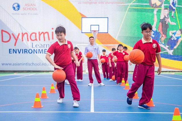 Asian School nỗ lực phát triển thể chất cho học sinh - Ảnh 4.