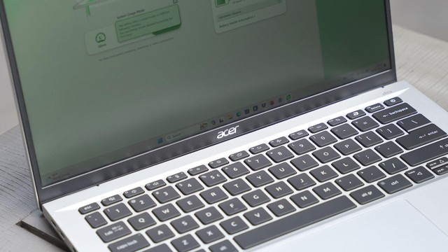 Acer Swift Go 14 AI: laptop văn phòng mỏng nhẹ được ưa chuộng năm 2024 - Ảnh 4.