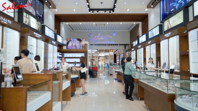Mắt kính Salem Optical, tiên phong kính hiệu chính hãng và công nghệ cao tại Vũng Tàu - Ảnh 4.