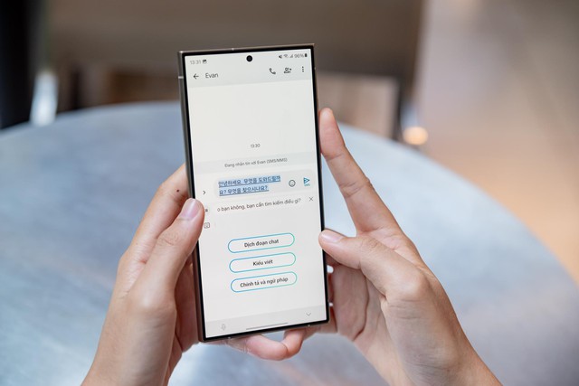 Việc g&igrave; kh&oacute; c&oacute; Samsung lo, tr&ecirc;n tay Galaxy S24 mới với trọn bộ g&oacute;i hỗ trợ t&agrave;i ch&iacute;nh v&agrave; bảo h&agrave;nh từ Samsung - Ảnh 3.