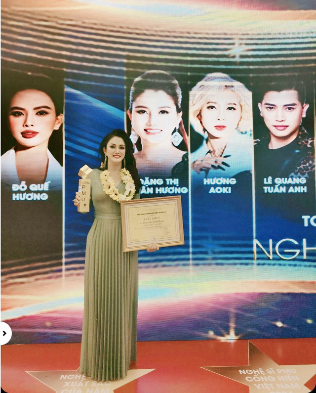 Doanh nhân Xuân Hương nhận giải thưởng “Nghệ sĩ PMU Cống hiến năm 2024” tại PMU AWARDS - Ảnh 1.