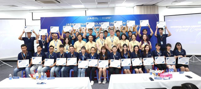 Jabil trao học bổng cho 30 sinh viên Việt Nam - Ảnh 1.