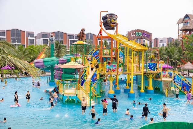 Giới trẻ đếm ngược đến ngày vui chơi tới bến, check-in mỏi tay tại phố Hàn K-Town - Ảnh 6.