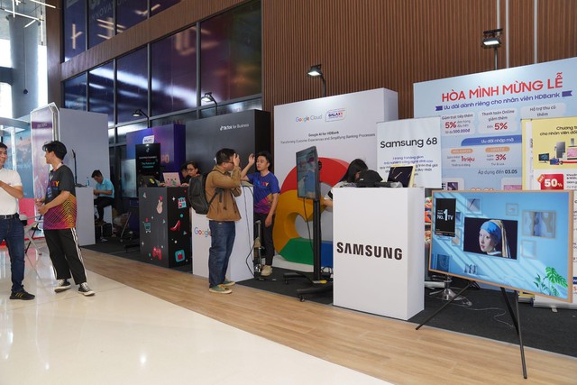 Dạo chơi Future Expo, một ngày trải nghiệm đủ mọi thứ hay ho của cả Google, Samsung và loạt ông lớn công nghệ khác! - Ảnh 5.