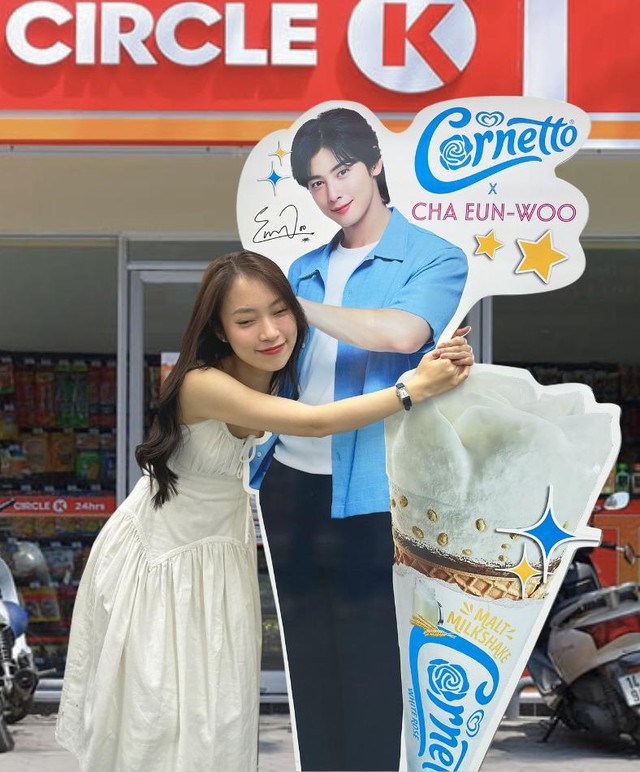 Thực hư hot trend “chụp hình cưới” với Cha Eun Woo tại cửa hàng tiện lợi - Ảnh 5.