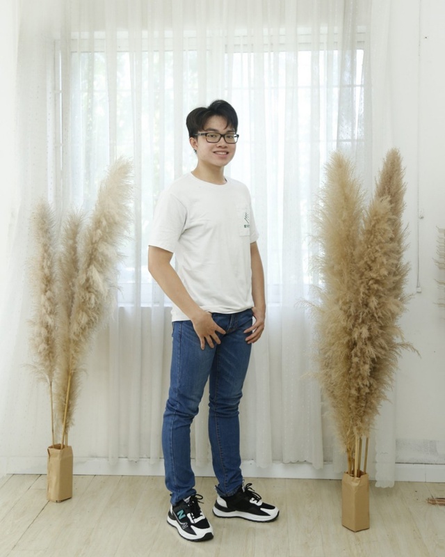 “Muốn giỏi phải tò mò, chăm la cà trên mạng”, nam sinh Vũng Tàu giành học bổng 100% Trường ĐH FPT - Ảnh 2.