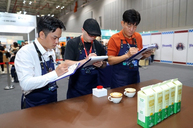Vinamilk khẳng định vị thế trong ngành pha chế tại đấu trường quốc tế Asia Latte Art Battle - Ảnh 2.