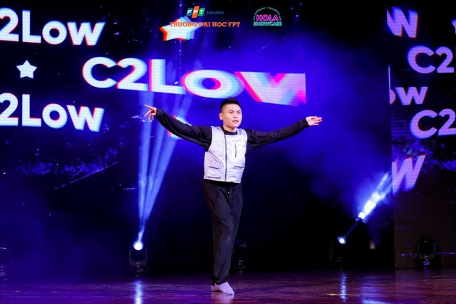 THPT Đống Đa đăng quang ngôi vị Vô địch Hola Showcase 2024 với màn trình diễn đỉnh cao - Ảnh 11.