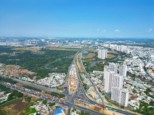 Cú hích từ hạ tầng tạo động lực cho BĐS khu Đông Thành phố Hồ Chí Minh bứt phá - Ảnh 1.