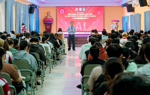 L&agrave;m chủ c&aacute;ch mạng c&ocirc;ng nghiệp 4.0 với ng&agrave;nh C&ocirc;ng nghệ th&ocirc;ng tin - Ảnh 2.