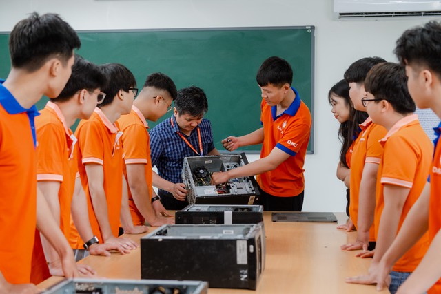 Hướng đi ri&ecirc;ng của Đại học Đại Nam với ng&agrave;nh học kh&aacute;t nh&acirc;n lực, thu nhập l&ecirc;n đến 1,3 tỷ đồng/năm - Ảnh 1.